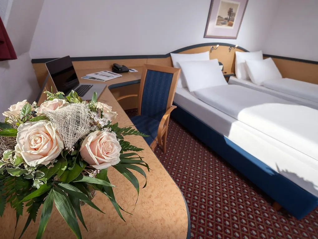 Dorint Airport-Hotel Berlin-Tegel 3*, Berlin