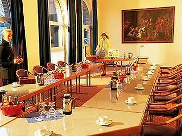 *** Hotel Dorint Airport-Hotel Berlin-Tegel Germany